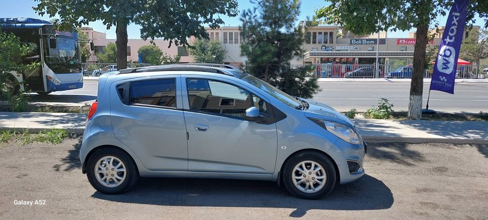 Продаётся авто спарк