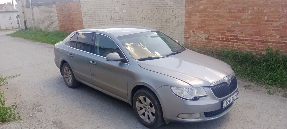 Продам Шкоду Суперб 2