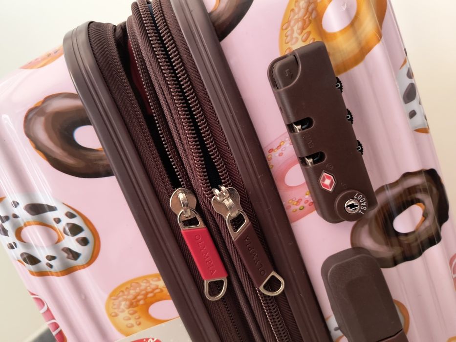 Куфари от поликарбонат OLYMPIA / с безплатна доставка/