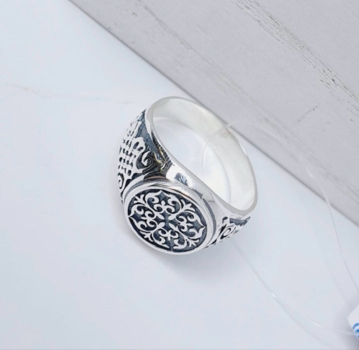 Кольцо (печатка) серебро 925