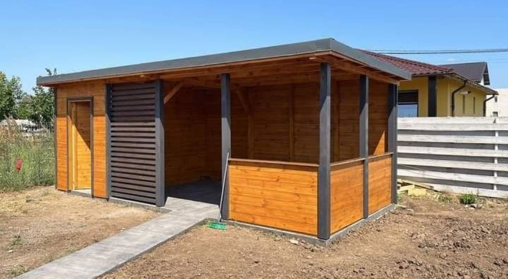 Vând  căsuțe foișoare din lemn