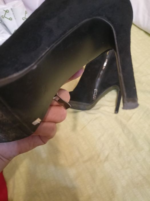 Ботильоны и сапоги на каблуках36