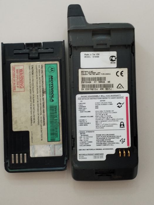 Телефон Motorola Profile 300
