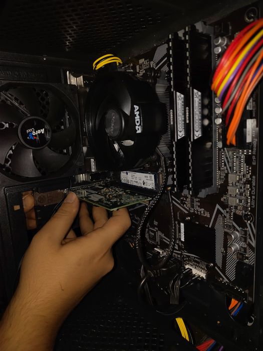 Reparații,  mentenanță și consultanță calculator/laptop/console