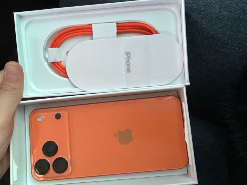 iPhone 17 Pro Max, Cosmic Orange 512GB Model A3256