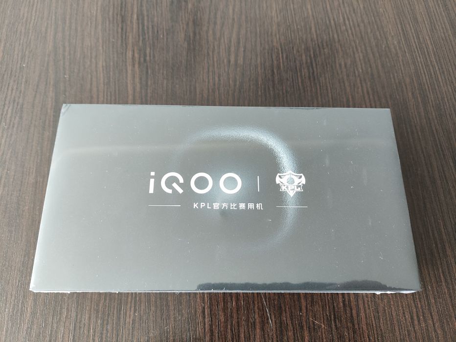 IQOO 15 ultra  продам