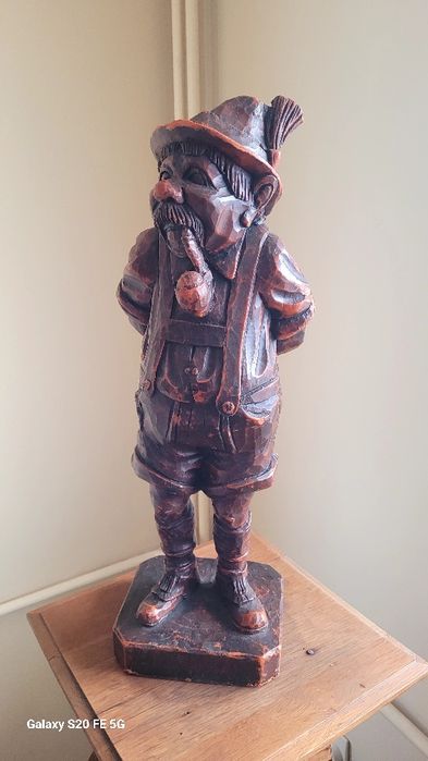 Голяма немска декоративна фигура от твърд восък