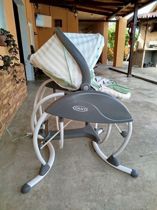 Ел.бебешка люлка GRACOперфектно състояние