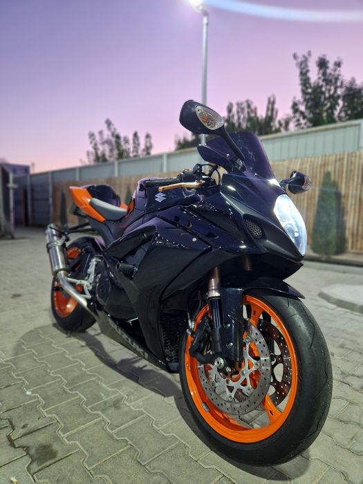 Suzuki Gsxr k7 1000