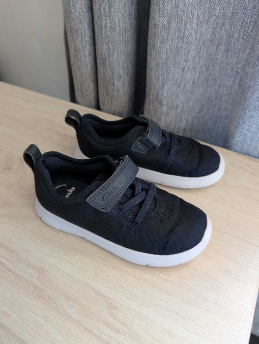 Маратонки Clarks 27 номер