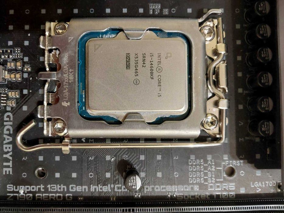Intel Core i5 14600KF + Gigabyte Z790 Aero G
