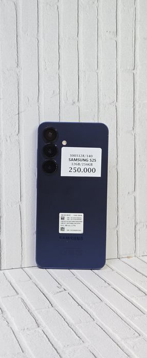 Samsung S25 256gb