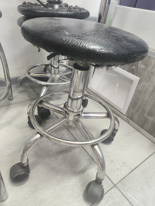 Продам стулья б/у