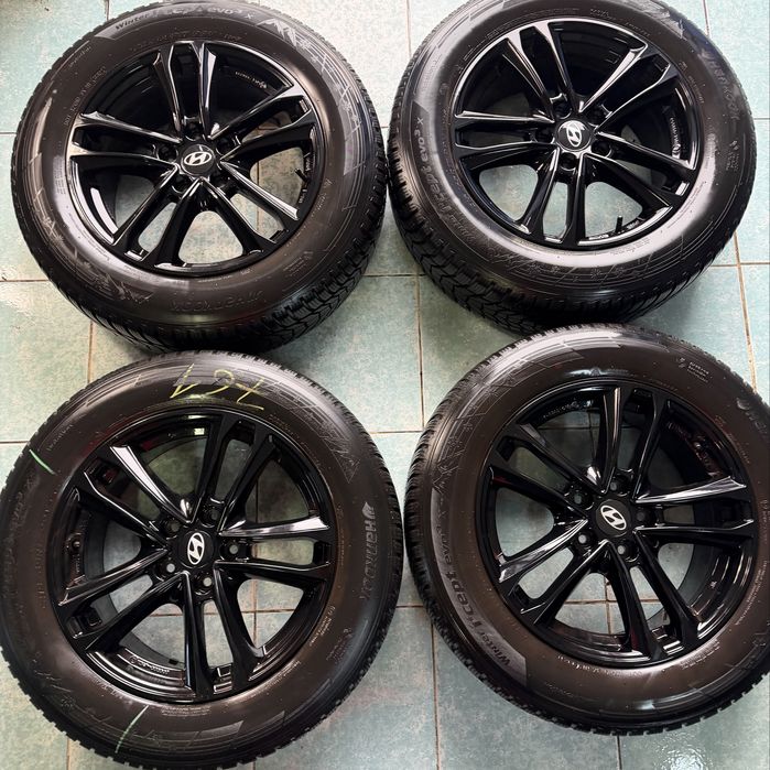 Jante aliaj R17 originale Hyndai Tucson 215/65/17 Hankook M+S