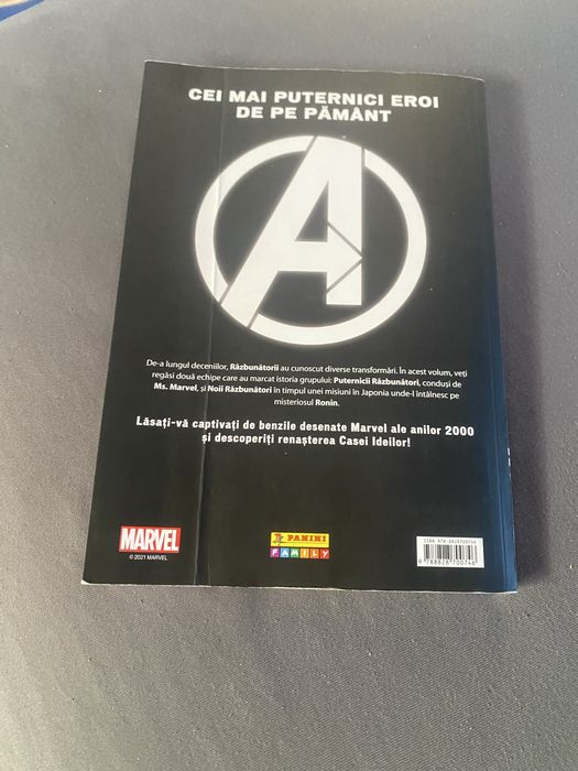 vand benzi desenate cu 229 pagini