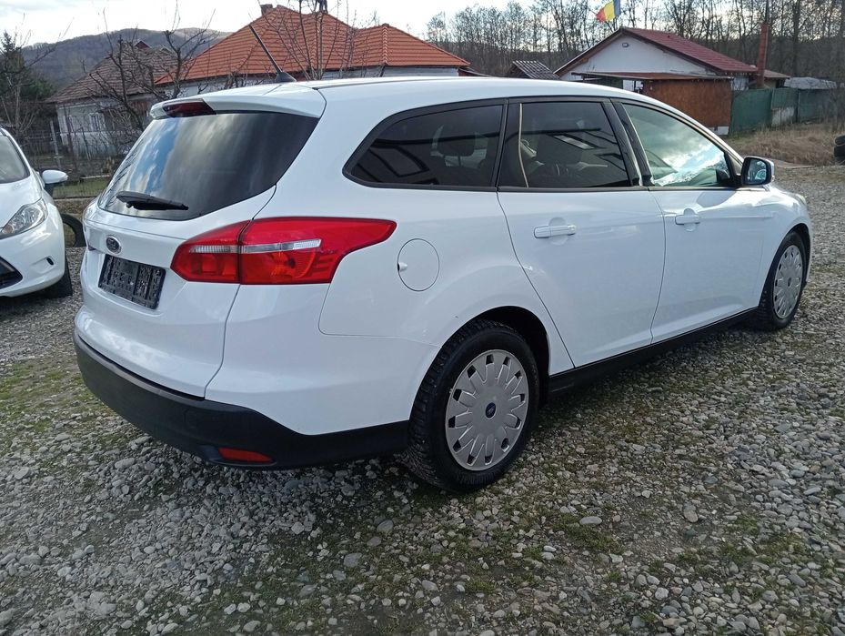 Vand FORD FOCUS 2018