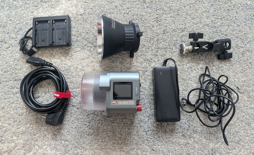 Aputure Amaran 60x свет