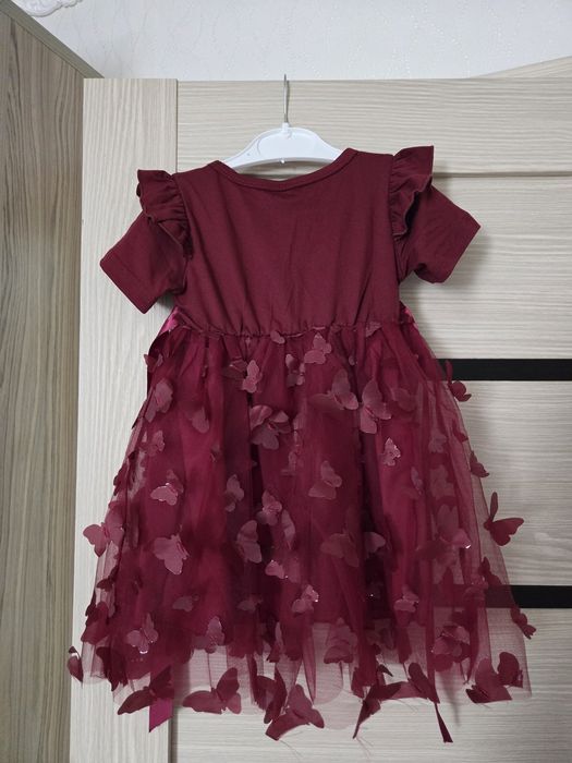 Бордовое платье для девочки