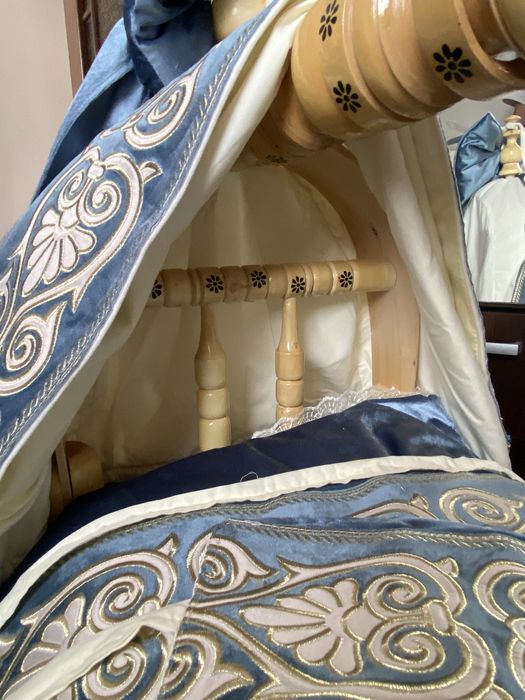 Срочно продаётся бесік