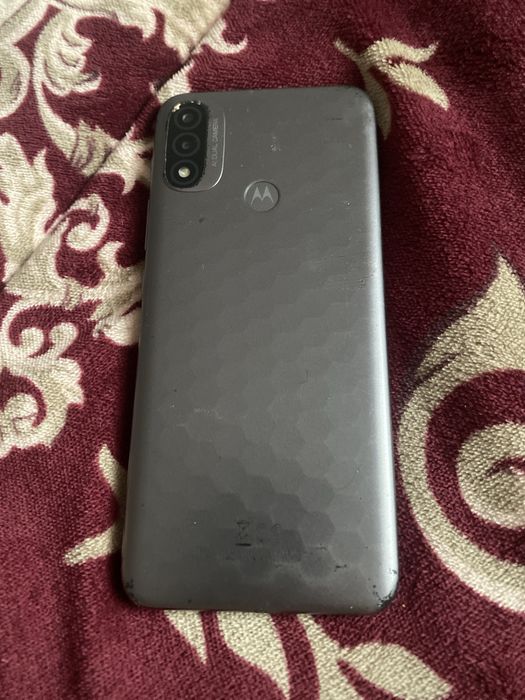 Vand telefoane pentru piese ( Cubot KingKong, Oppo, realme C53 ,motorola e20 si nubia ZTE toate la pachet)