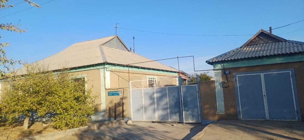 Тез арада үй сатылады