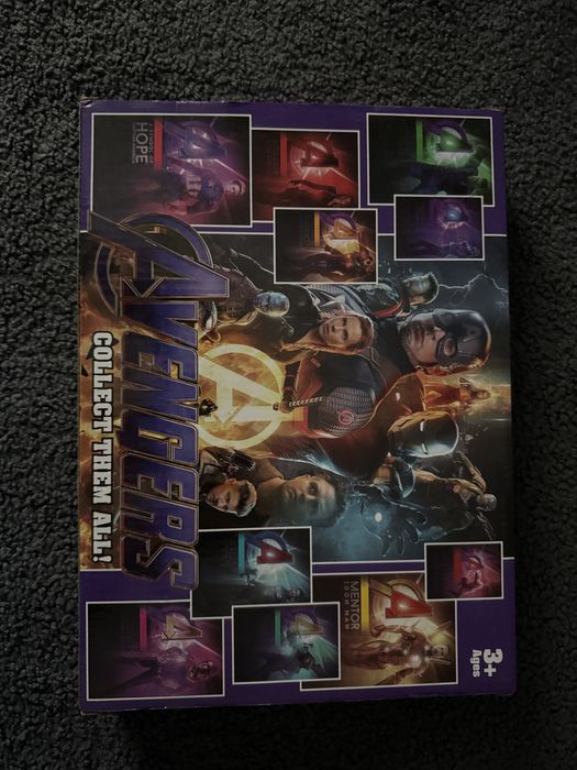 Продам коллекцию фигурок Marvel Игрушек Человек-паук