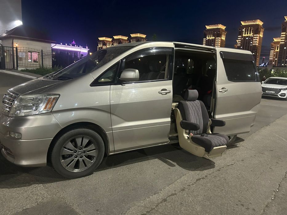 Продам Toyota Alphard