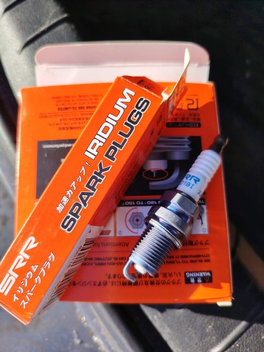 Продам свечи зажигания