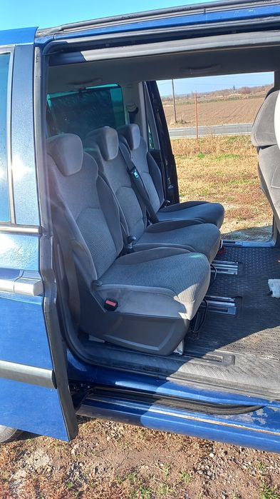 PEUGEOT 807 Diesel 1990ccm. An 2006. 2650 euro