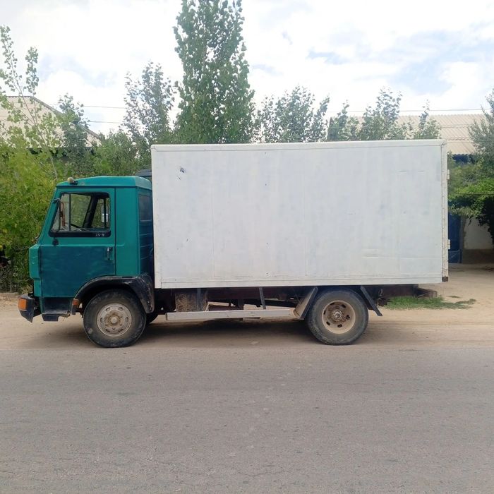 Mashina yashi yurib turibdi xarajati yuq surojni sotiladi xolati yaxsh