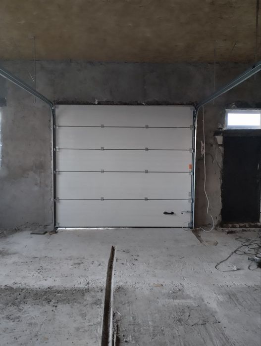 Ворота секционные 3500х2460