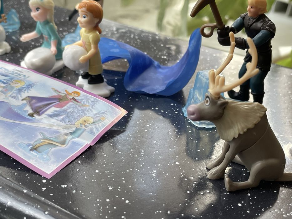 Kinder surprise Frozen 2016 complet