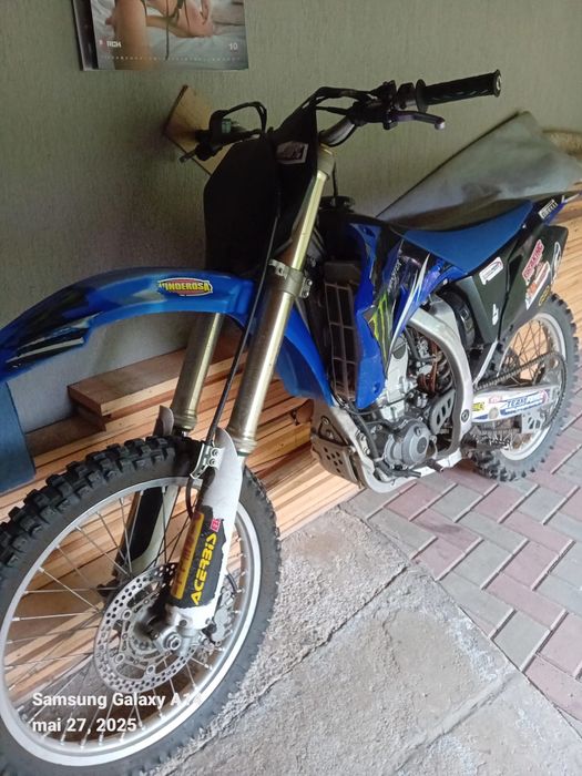 Vand Yamaha 250 yzf