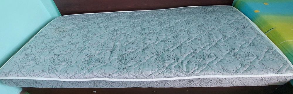 Еднолицев матрак 82/190