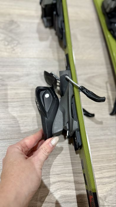 Детски и ски и ски обувки 19,5