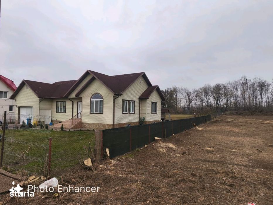 Casa in stil american, 120mp, 2450mp teren, Radauti