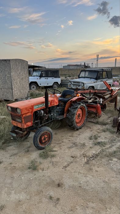 Мини трактор Жапондық