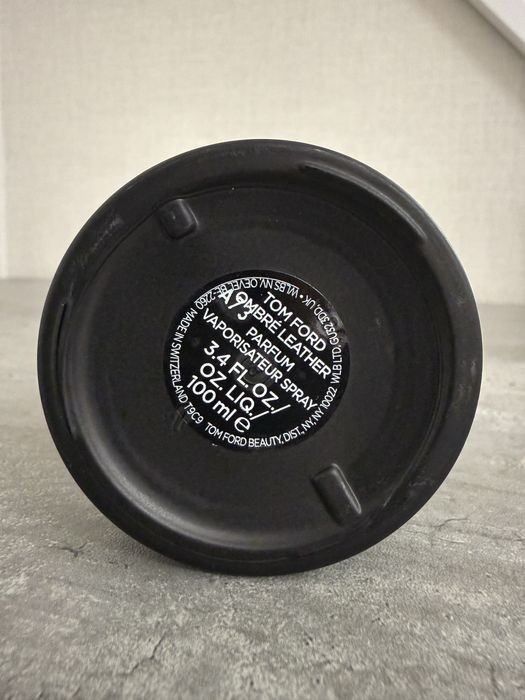 Продам парфюм Tom Ford Ombre Leather