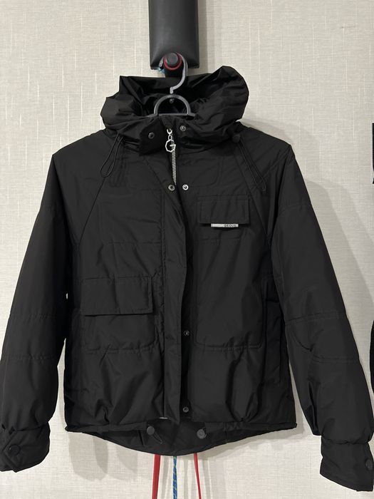 Продам  куртки осенние!