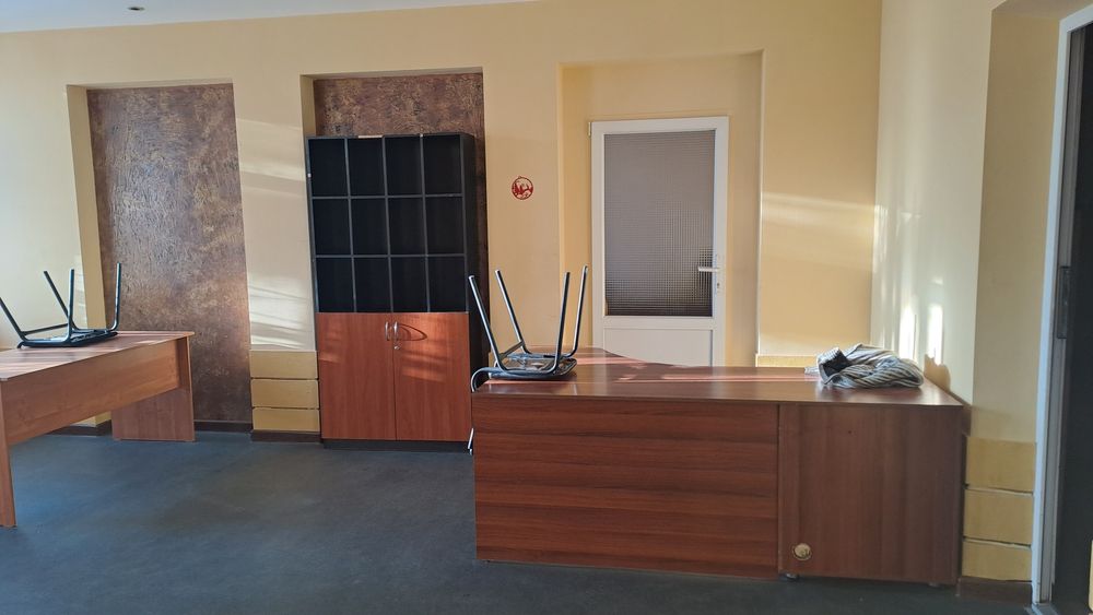 Аренда офиса  на первом этаже.