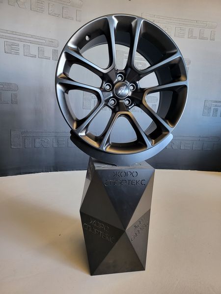 20цола Dodge Challenger Додж  5x115