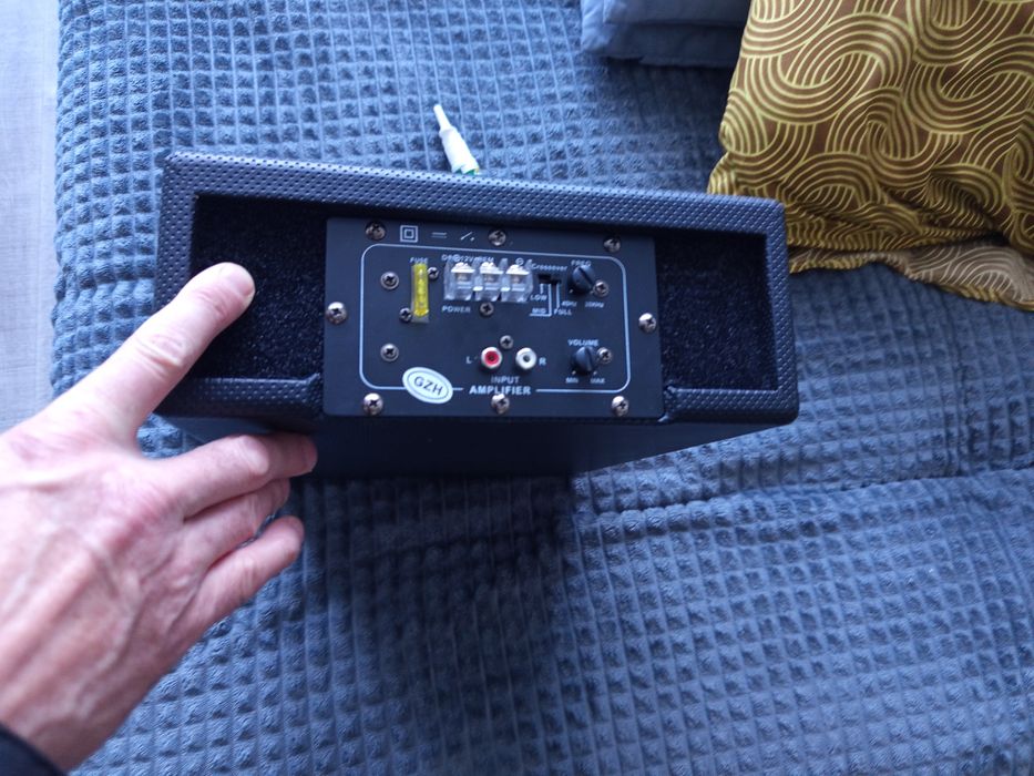 Продам новый  буфер под сиденье