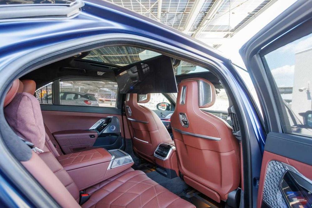 BMW 7 Series 2024 — imagine 4