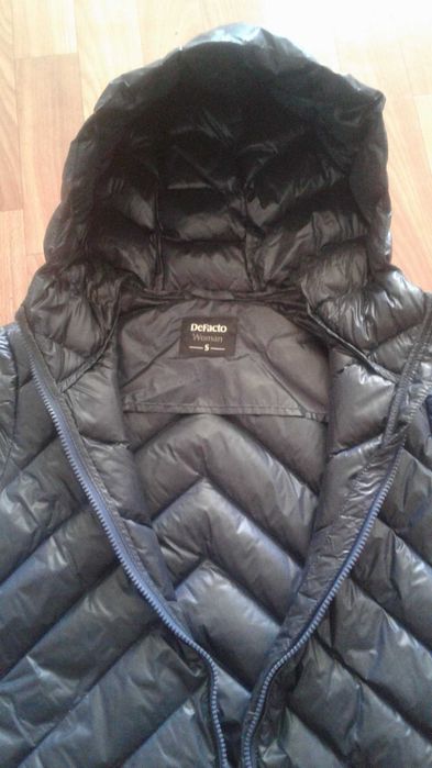 Куртка Defacto женская.