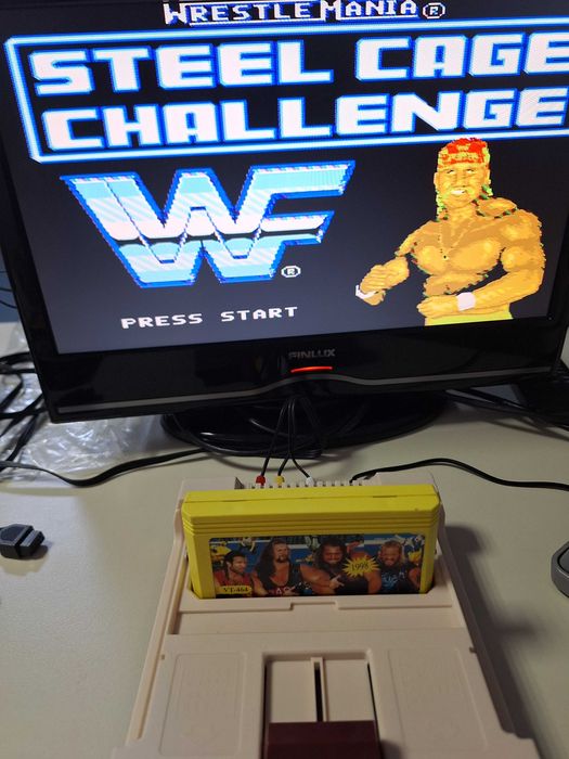 WWF WrestleMania caseta discheta clasica cu joc pentru consola TV