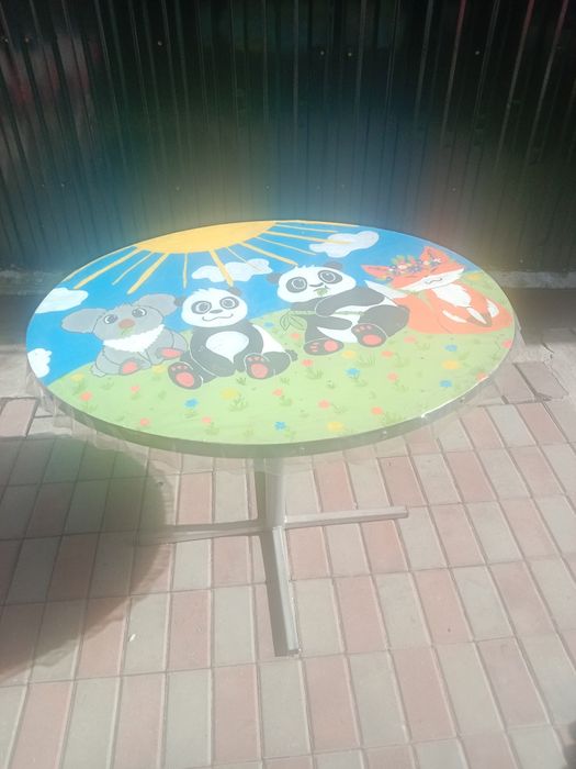 Стол из алюминия для улицы