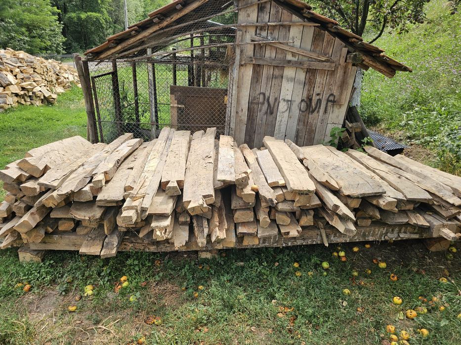 Lemn de peste 100 ani