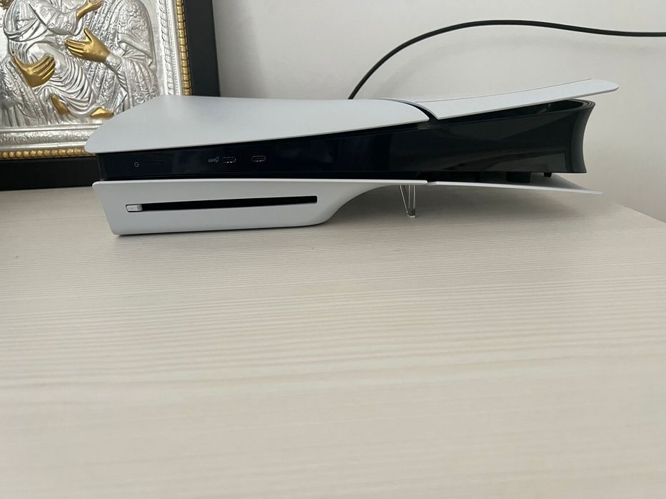 Vand Consola PlayStation 5 (PS5) Slim 1 TB -SSD D-CHASSIS