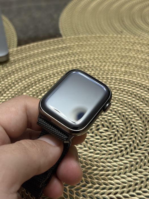 Appple Watch 9 45mm Stainless Steel + Milanes Loop