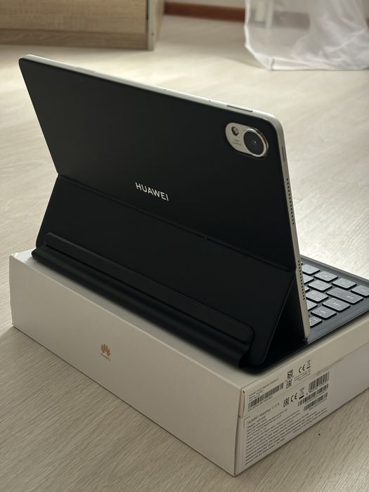 Продам планшет HUAWEI